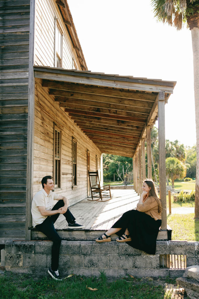 engagement photos naples florida at Koreshan state park