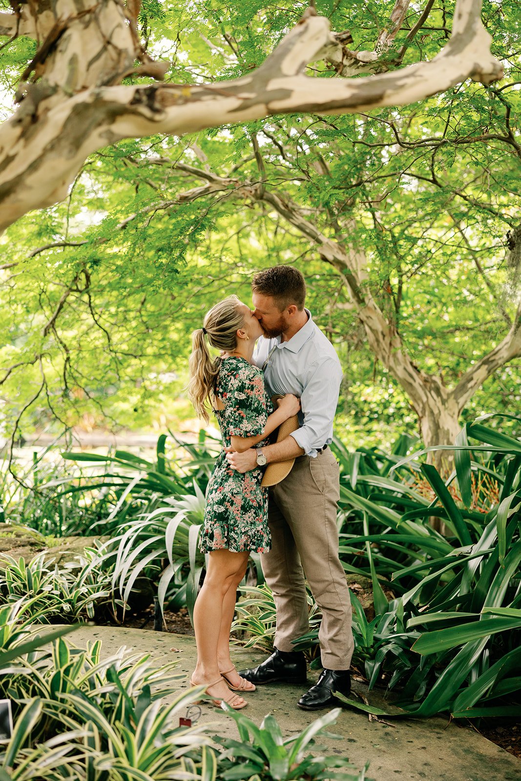 Best restaurants in Southwest Florida | Proposal session at Naples Botanical Gardens