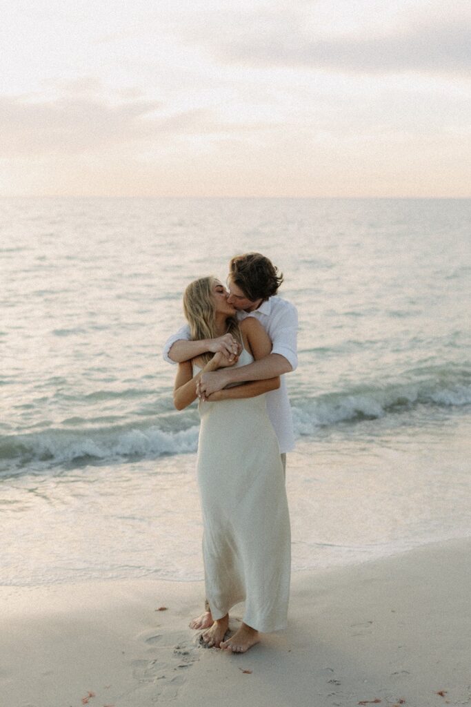 Fun things to do in Southwest Florida | A couple enjoying the beaches in Southwest Florida