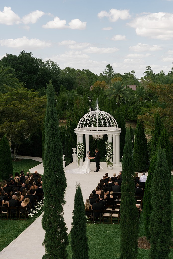 the ceremony area of la casa toscana a south florida wedding venue