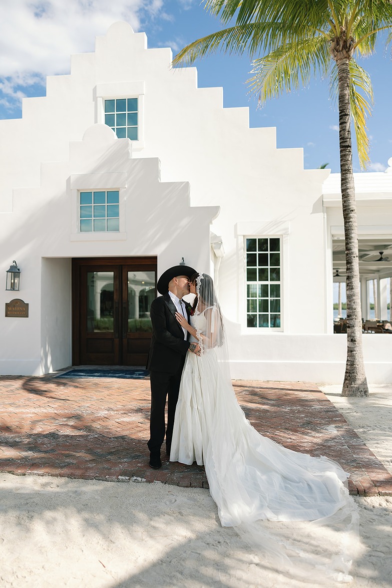 the bride and groom at key west florida wedding resorts