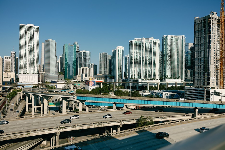 penthouse at riverside wharf city views