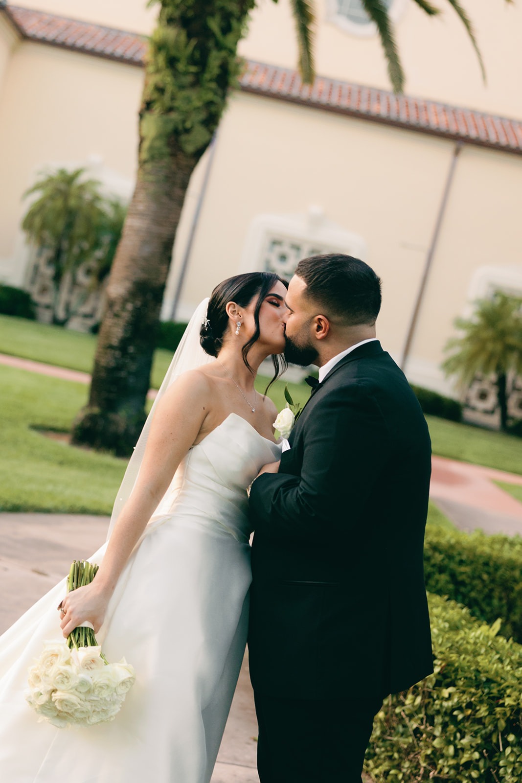 wedding photos miami couples love