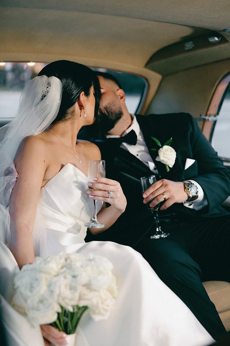 wedding photos miami couples love in the car