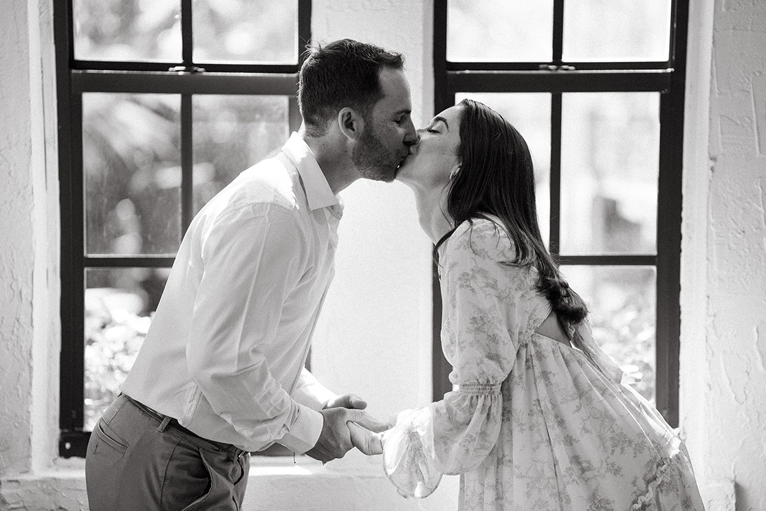miami engagement photo locations at Deering Estate