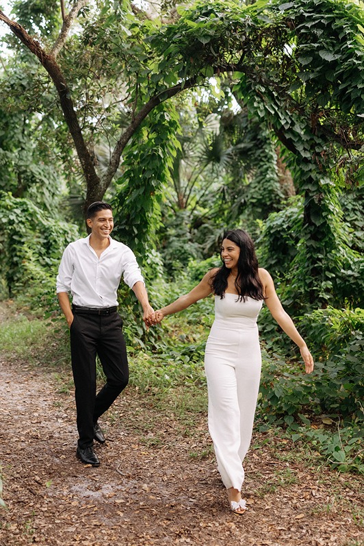 photos of where to take engagement photo locations in miami