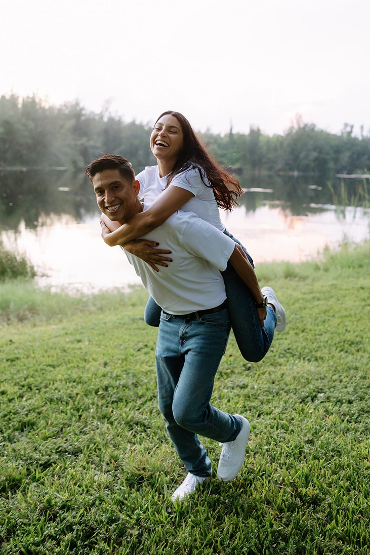 photos of where to take engagement photo locations in miami