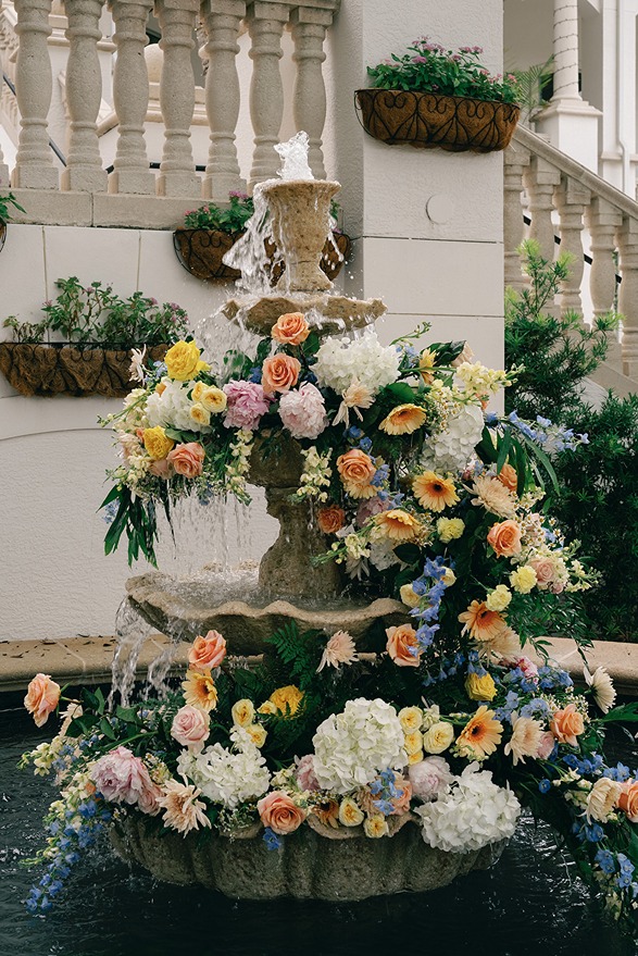 the club at the strand wedding photos of the flower details