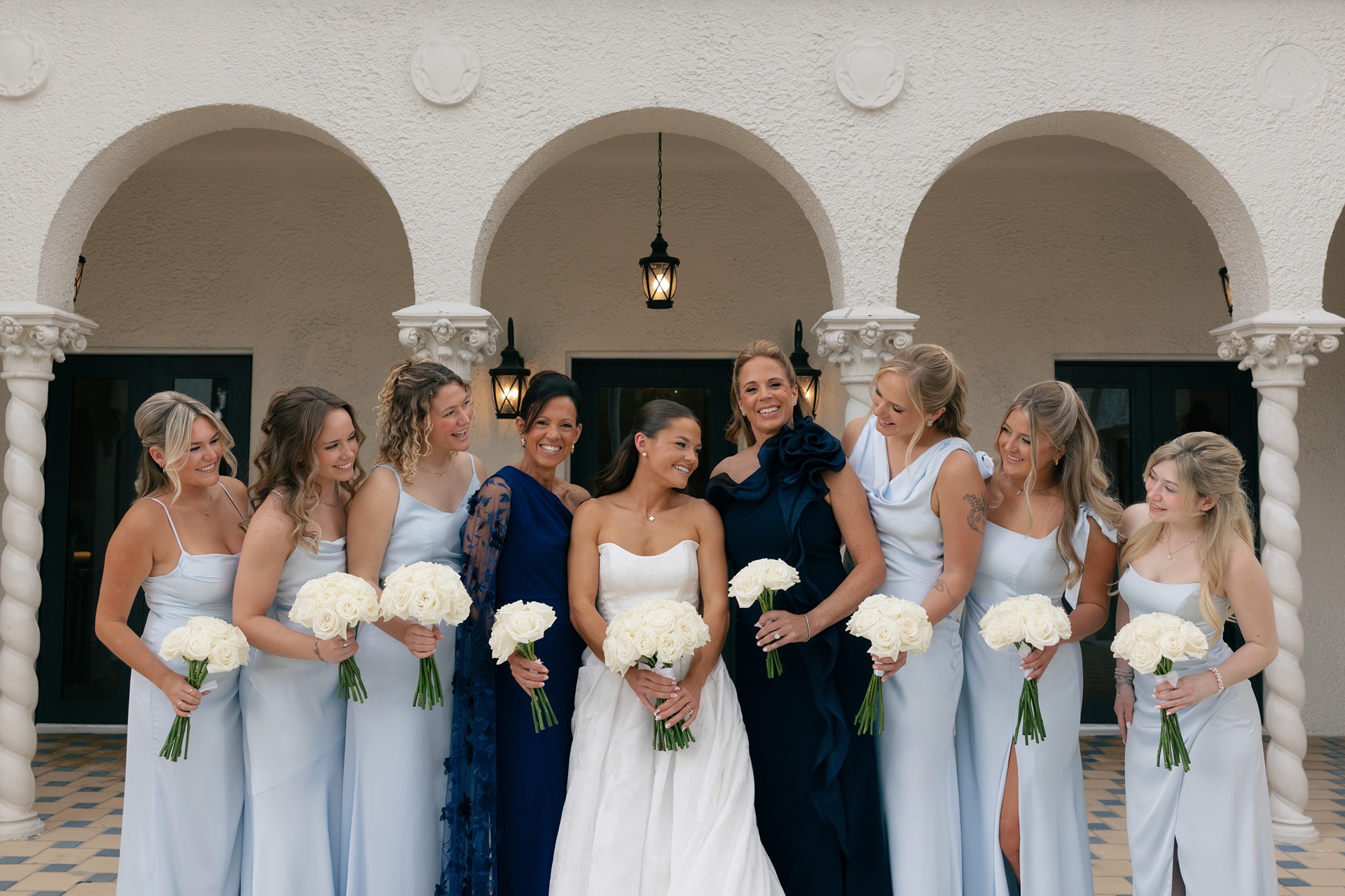 alderman house wedding photo of the bridesmaids